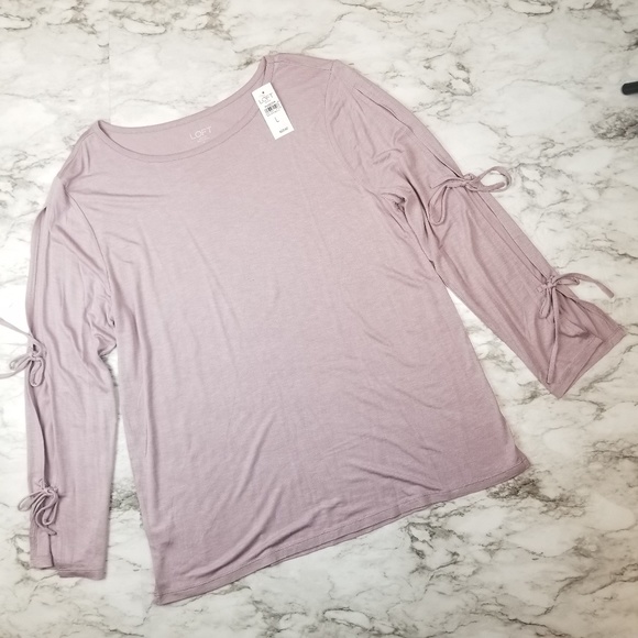 LOFT Tops - 2/$25 NWT LOFT Lavender Purple Cold Shoulder LG